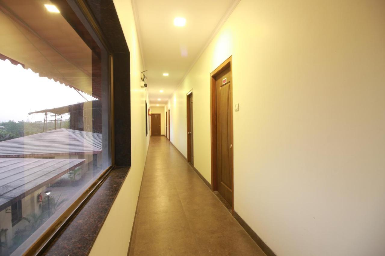 Hotel Nest Inn Residency Bhiwandi Buitenkant foto